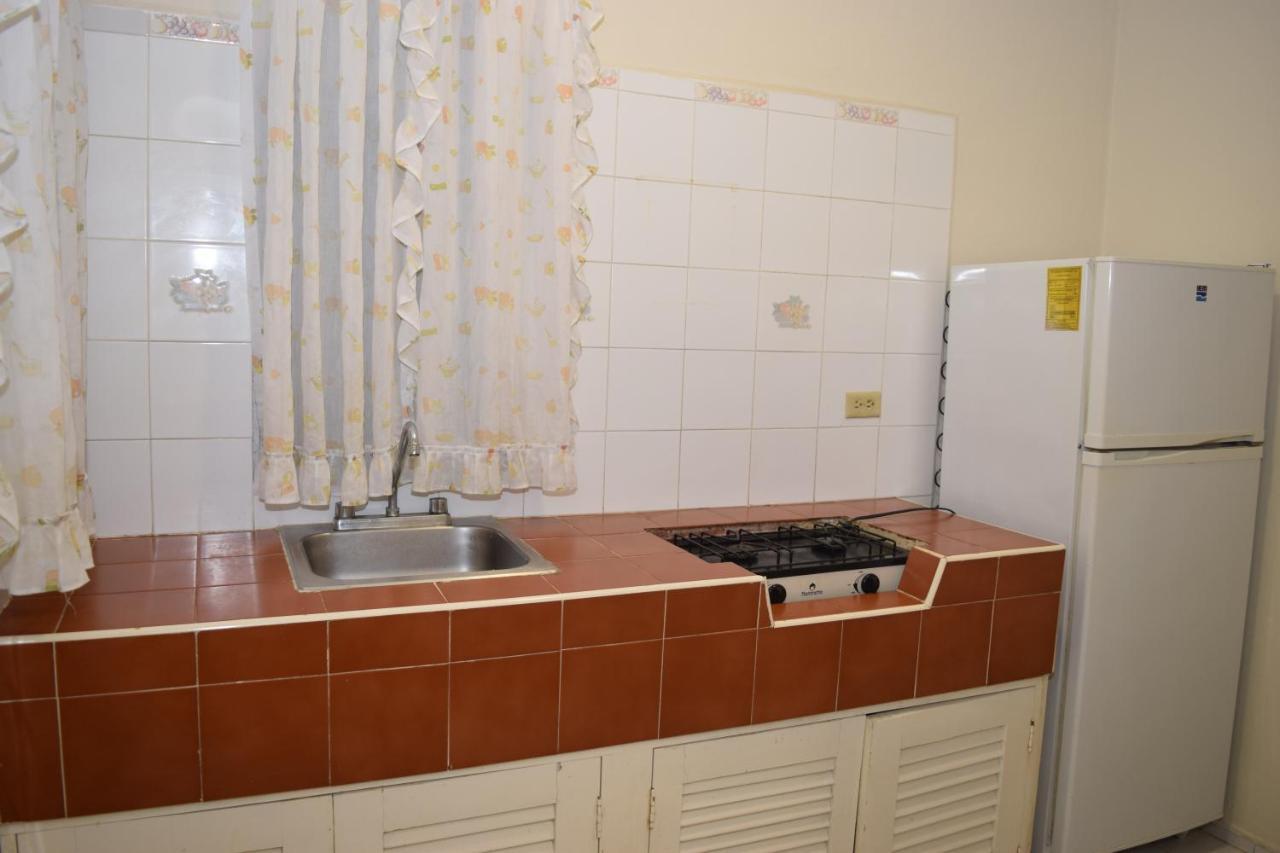 Hotel Suites Le Monde Канкун Экстерьер фото