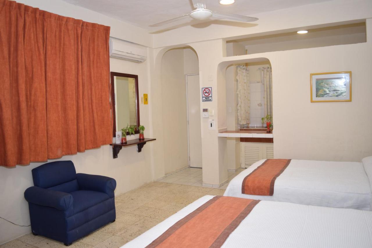 Hotel Suites Le Monde Канкун Экстерьер фото