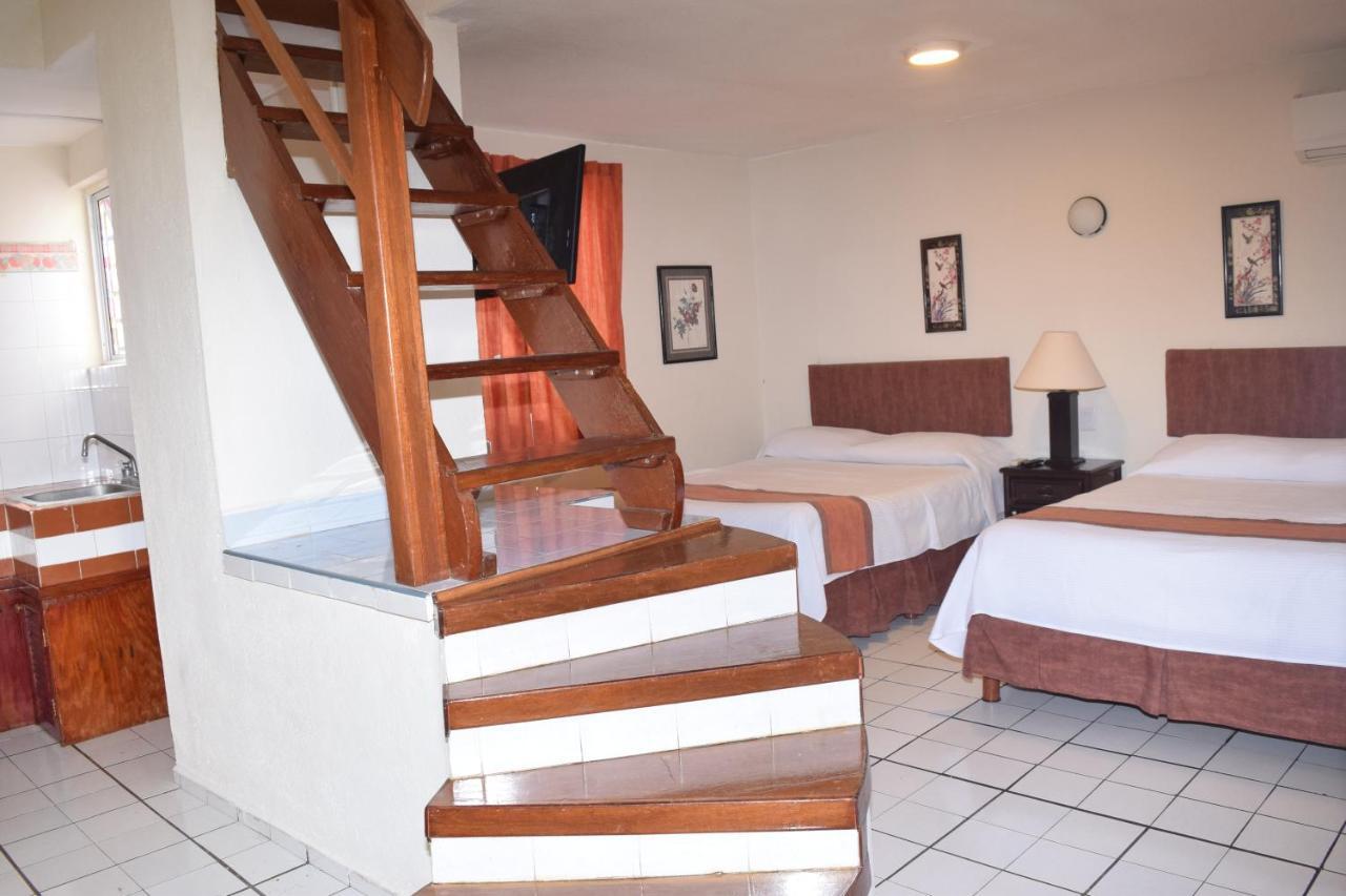 Hotel Suites Le Monde Канкун Экстерьер фото
